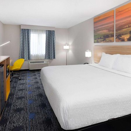 Days Inn By Wyndham Wooster Εξωτερικό φωτογραφία